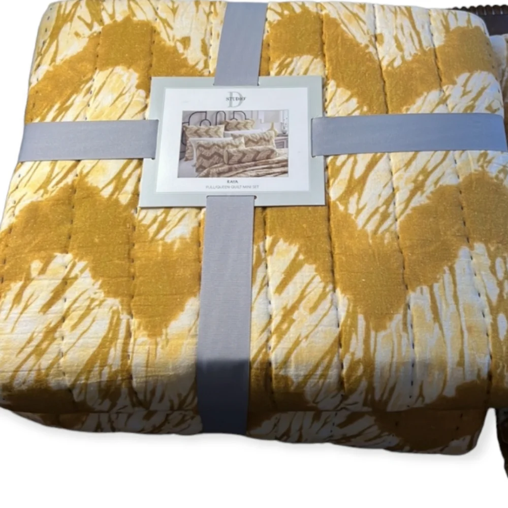 Studio D Ray Digitally Printed Chevron Quilt Mini Set